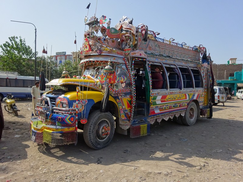 IMG_0030 Peshawar Gulbahar autobusové nádraží (3)